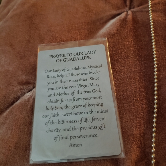 Neckless - Picture 2 of 2